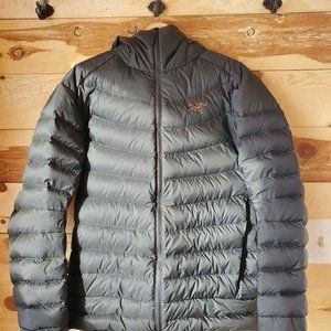 Arc'teryx Agrium Hoody Men's Medium Black